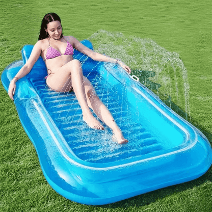 🥳2026 HOT SALE🥳💞50K+ SOLD!😎💦 49% OFF! Inflatable Tanning Pool Lounger – Smart spray cools you automatically. Detachable pillow, cup holders & safety handles. Holds 2 adults (350lb). Perfect for garden or beach! 🏖️🌞