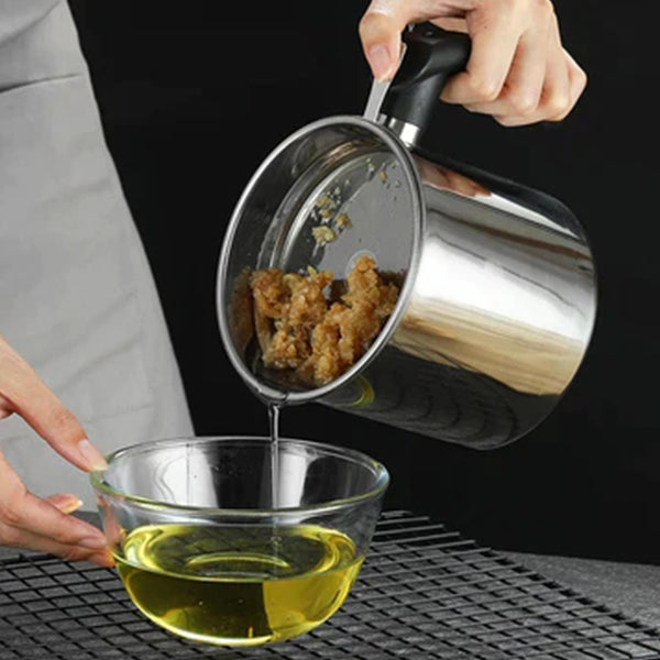🍳 LIMITED-TIME 49% OFF! ✨ 304 Stainless Steel Oil Keeper with Filter – Food-Grade, Fine Mesh, Drip-Proof 🛡️