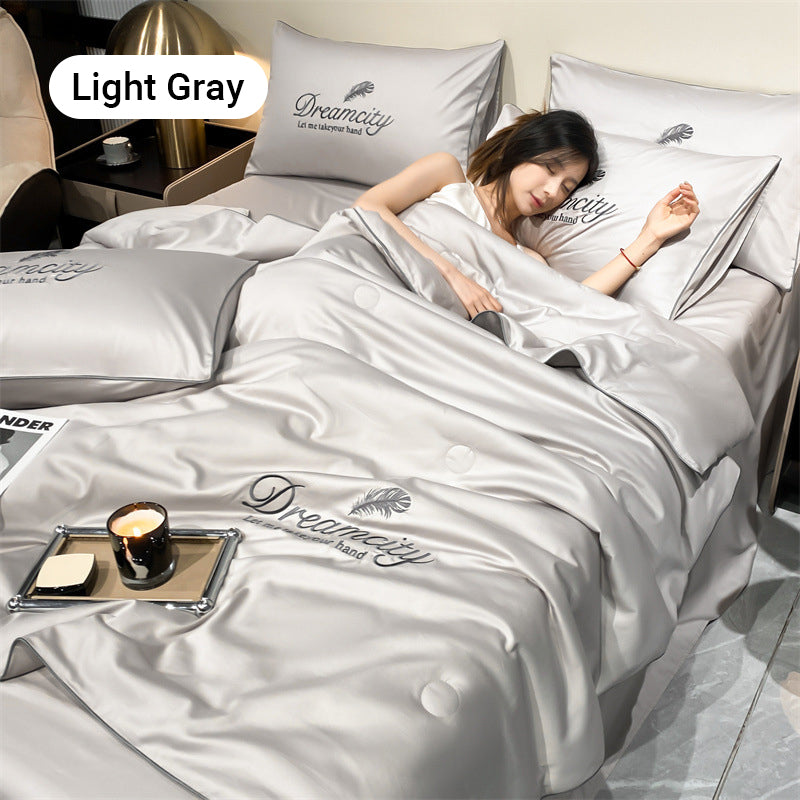 ✨Get Ready For Summer🛏️ Summer Simple Ice Silk Quilt❄️