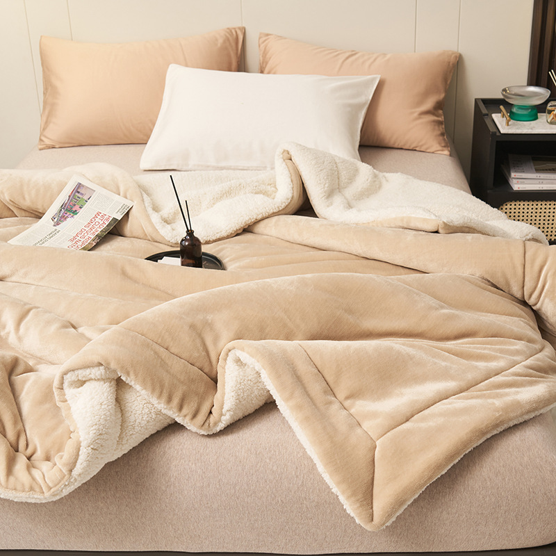 🛏️ 49% OFF! ❄️ Double-Layer Lambswool Blanket – Ultra-soft & warm for winter ✨