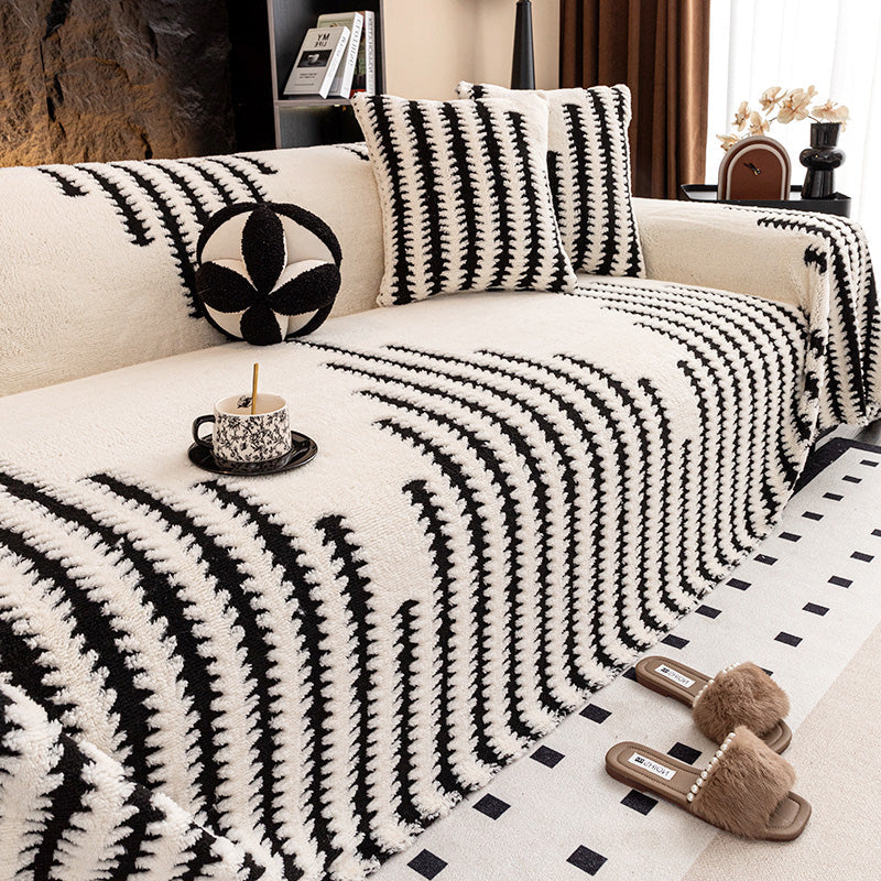 🔥49% OFF!!📢🎁 Soft Plush Non-Slip Couch Cover – Thick Striped Winter-Friendly Sofa Protector 🛋️✨