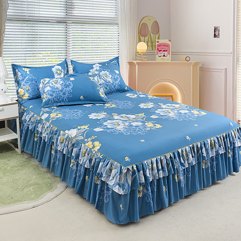 🌸Romance in Full Bloom · Timeless Elegance!💐 This floral ruffled bed skirt set transforms your bedroom into a dreamy sanctuary.✨