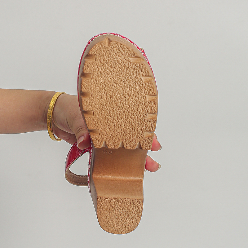 ☀️New arrival 40% OFF!🏖️Elegant Peep-Toe Buckle Heeled Sandals