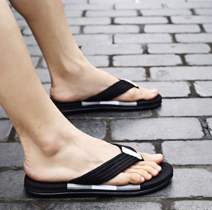 💥Hot Sale✨Men's Casual Anti-Slip Flip-Flops