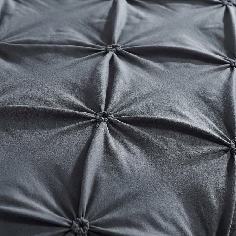Elegant Pleated Duvet Cover Set – Hidden Zip, Machine-Washable & Fade-Resistant (Includes Matching Pillowcases)