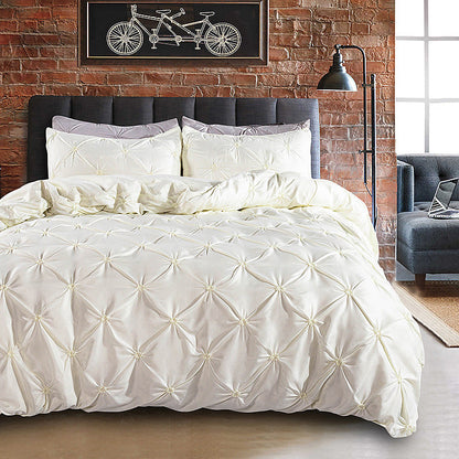 Elegant Pleated Duvet Cover Set – Hidden Zip, Machine-Washable & Fade-Resistant (Includes Matching Pillowcases)