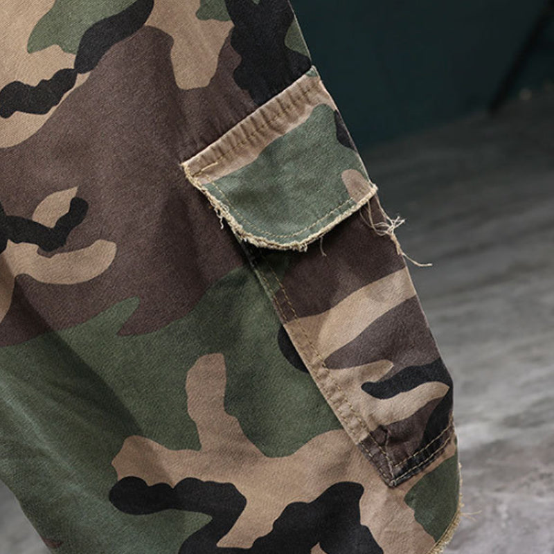 🩳 Men’s Studded Camo Cargo Shorts ✅ Distressed Style & Multi-Pocket Comfort | Rugged Streetwear Look 🔥