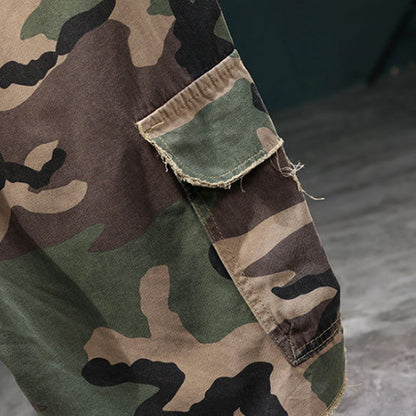 🩳 Men’s Studded Camo Cargo Shorts ✅ Distressed Style & Multi-Pocket Comfort | Rugged Streetwear Look 🔥