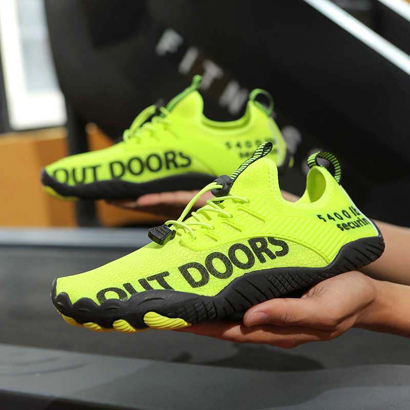 🏃‍♂️ 49% OFF!! 💧 Unisex Lightweight Quick-Drying Sports Shoes – Barefoot Feel, Slip-Resistant Sole & Drainage System 🌊